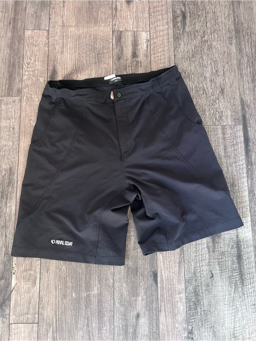 Pearl Izumi Men's Black Athletic Cycling Shorts